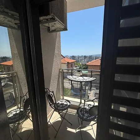 даная 3 Apartament