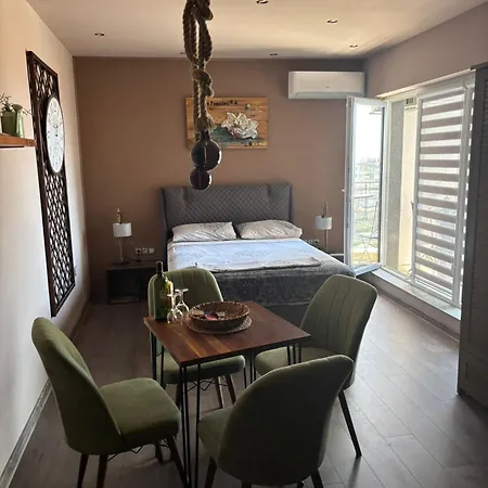 Apartment даная 3 Warna