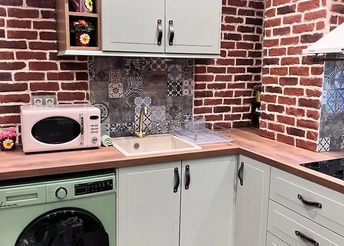 даная 3 * 瓦爾納